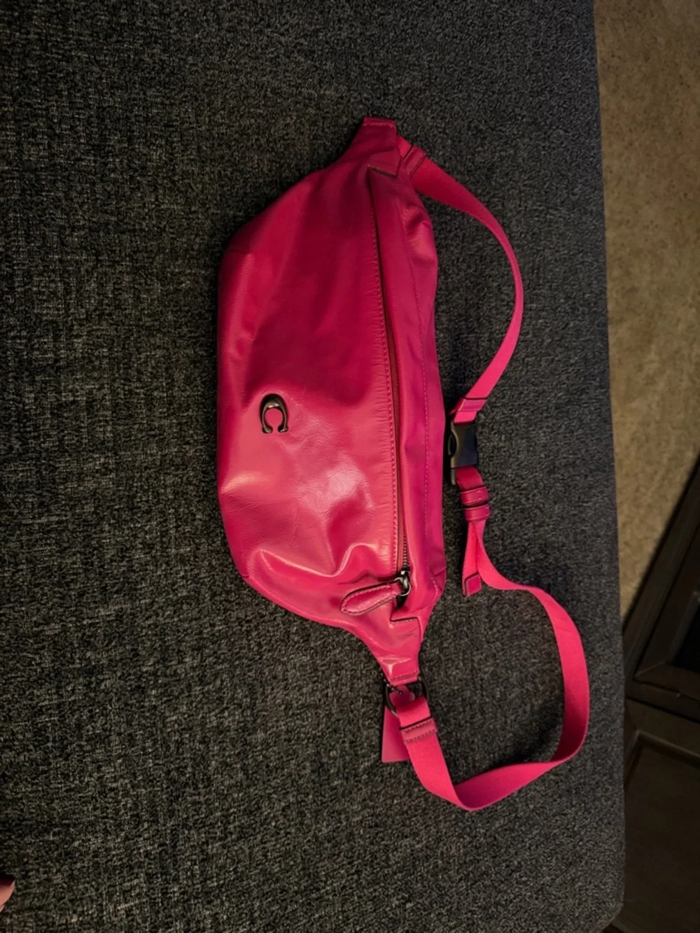 Hall Belt Bag - Picture 4 of 5